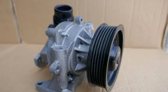 Opel Insignia A Front wheel hub 55509799 55496778