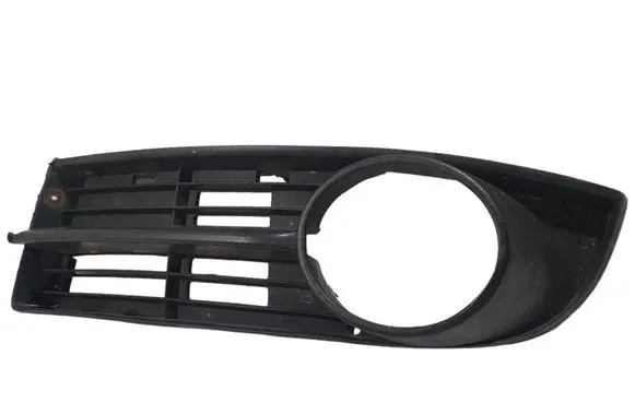 Volkswagen Touran I Front bumper lower grill 1T0853665A