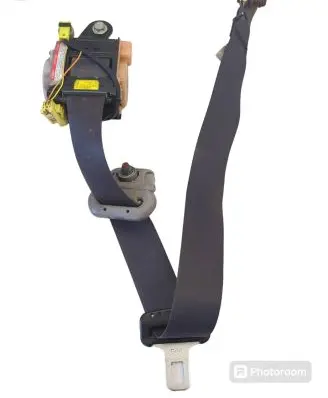 Subaru Impreza I Front seatbelt TKAB2ES105 64621FE030NE TKC004