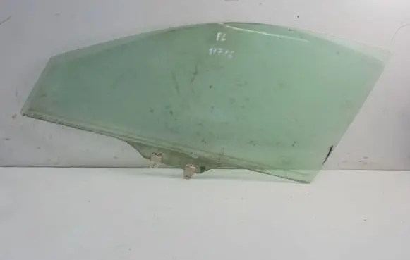 Honda Accord Front door window glass four-door 