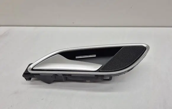 Audi Q3 8U Rear door interior handle 8U0839019C 8U0839019C4PK 8U0919177A