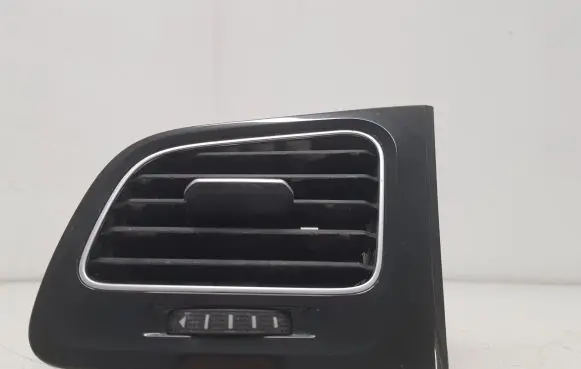 Volkswagen Golf VII Dashboard side air vent grill/cover trim 5G1819703 5G1819247 5G1819709