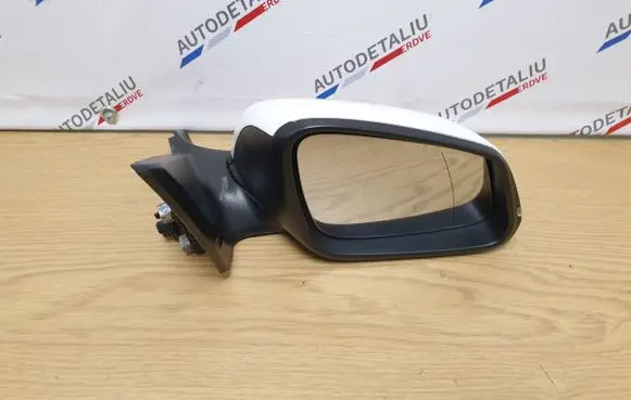 Front door electric wing mirror