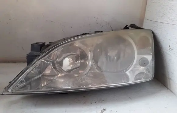 Ford Mondeo Mk III Headlight/headlamp