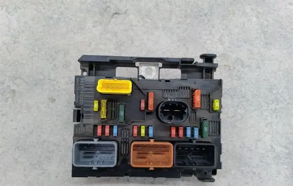 Citroen C4 I BSM Control unit 9659742080