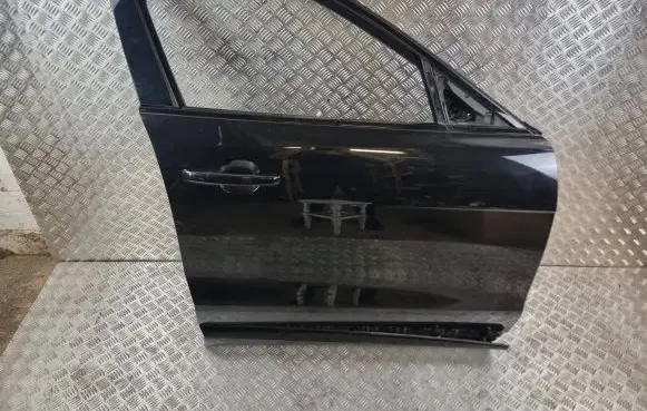 Jaguar F-Pace Front door