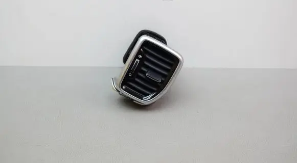 KIA Sportage Dashboard air vent grill cover trim 97490F1BB0SA1