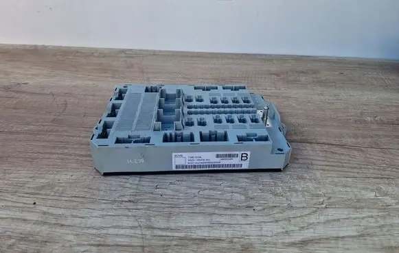 Jaguar XF X250 Fuse module autoluxparts