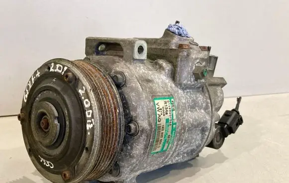 Volkswagen Golf Plus Air conditioning (A/C) compressor (pump) 1K0820803Q