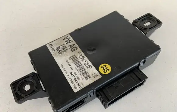 Audi A7 S7 4G Gateway control module 4G0907468AB 4G0907468AA
