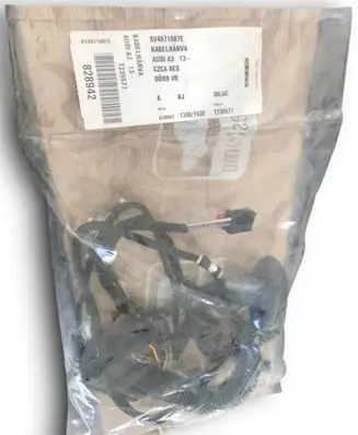 Audi A3 S3 8V Rear door wiring loom 8V4971687E