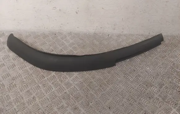 Toyota Avensis T250 Front bumper lip 7685205010