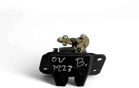 Tailgate/trunk/boot lock/catch/latch
