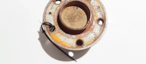 Volvo S80 Rear wheel hub