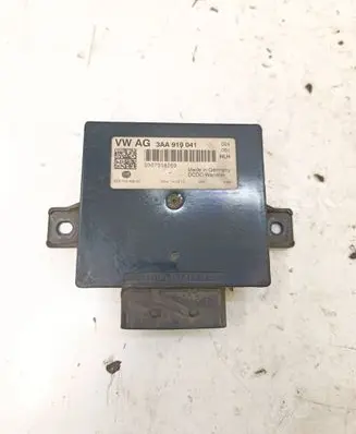 Volkswagen PASSAT B7 Power management control unit 3AA919041