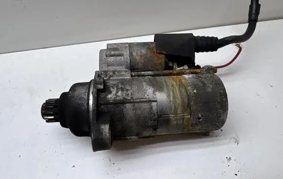 Volkswagen PASSAT B6 Starter motor 02M911023N TS18E3