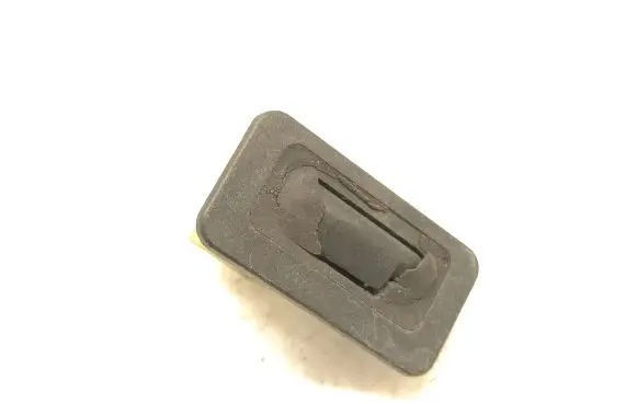 Renault Avantime Tailgate opening switch 8200000900