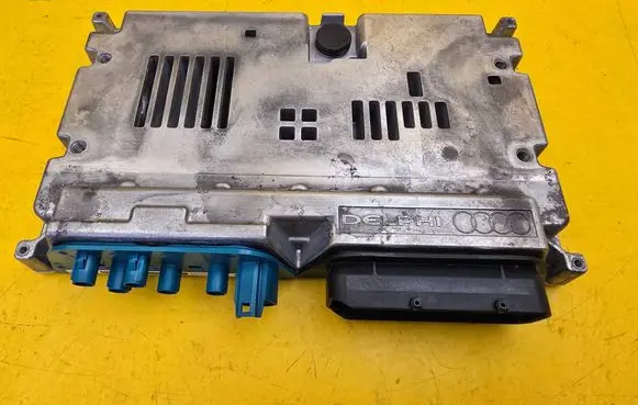 Audi e-tron Camera control unit module 4K4907117