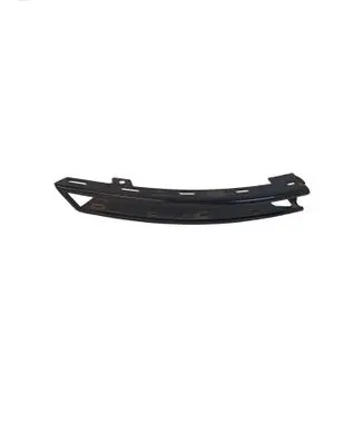 Front bumper splitter molding