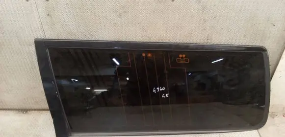 Volvo V70 Rear side window 