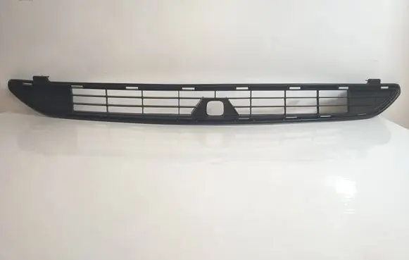 Toyota RAV 4 (XA40) Front bumper lower grill 5311242110autoas5 53112-42110