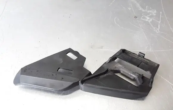 Volvo C30 Headlight/headlamp mounting bracket 30678261