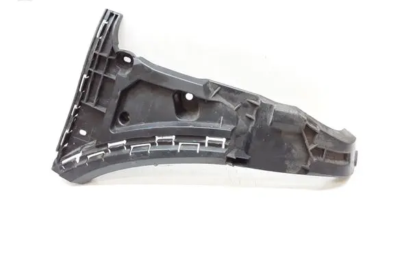 Front bumper mounting bracket