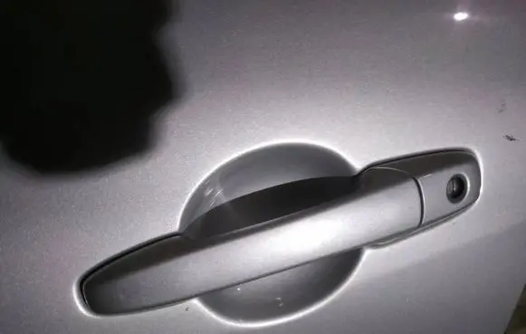 Mazda 5 Front door exterior handle 