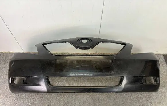 Toyota Camry Front bumper 5211006230 Z1331