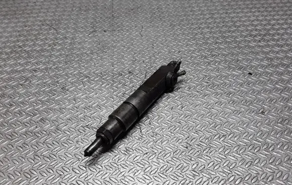 Volkswagen II LT Fuel injector 074130201G