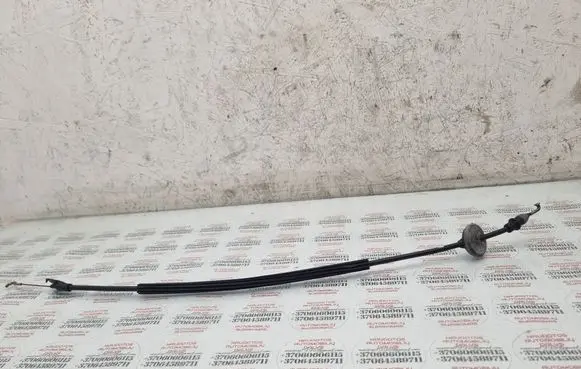 Volkswagen Touran I Front door cable line 1T0837086