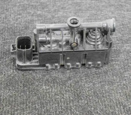 Land Rover Range Rover Sport L320 Air suspension control unit module (rear) RVH000095