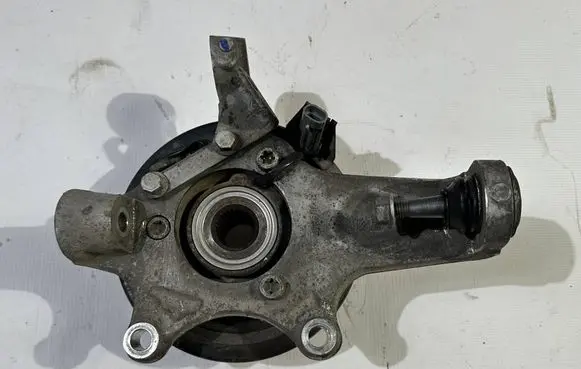 Chevrolet Corvette C5 Stub axle 10237238