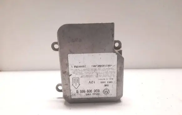 Volkswagen PASSAT B5 Airbag control unit/module 6Q0909605B
