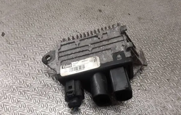 Audi A2 Coolant fan relay 8Z0959453