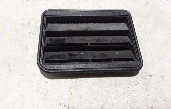 BMW 3 F30 F35 F31 Fender grill 9284647