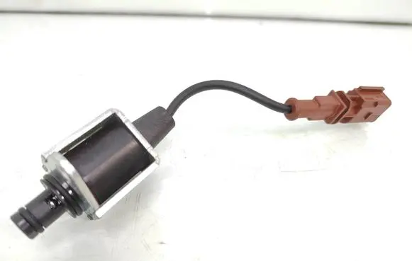 Volkswagen PASSAT B8 Sensor 04L907284 0511210139141 10253003