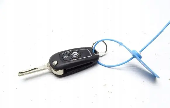 Opel Astra K Ignition key/card 39027353