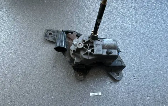 Nissan Patrol Y61 Headlight wiper motor 28661VB200