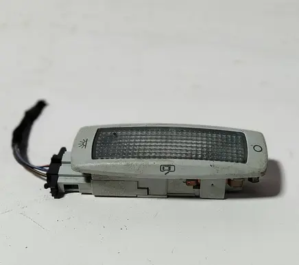 Volkswagen Touran I Rear seat light 3B0947291