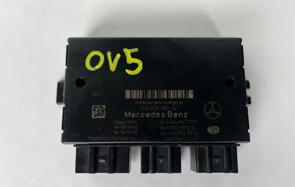 Mercedes-Benz C AMG W204 Tow bar trailer control unit/module A2049023802 5DS00978102 A2125451232