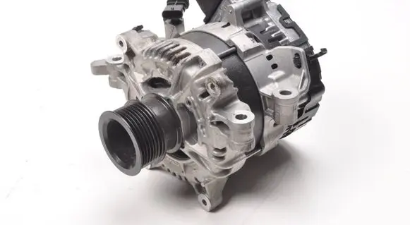 Volvo XC90 Generator/alternator 32406474