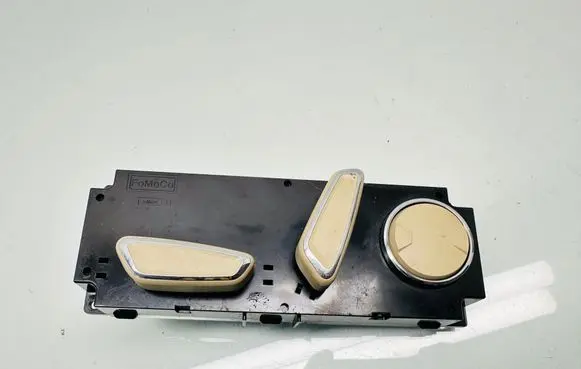 Seat control switch