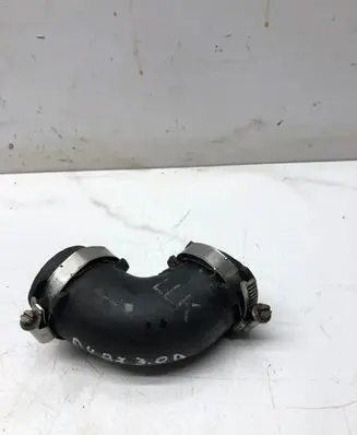 Audi A4 S4 B7 8E 8H Coolant pipe/hose