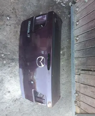 Mazda 3 I Tailgate/trunk/boot lid