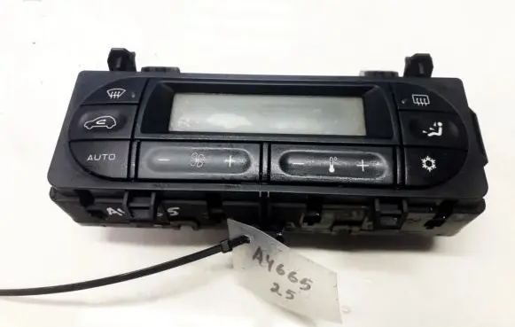 Citroen C3 Climate control unit 96377774XT