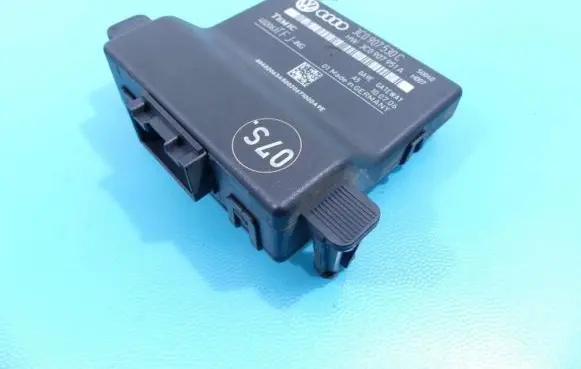 Volkswagen PASSAT B6 Central body control module 3C0907530C IMPRK1283057