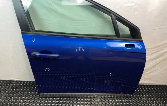 Renault Clio V Front door