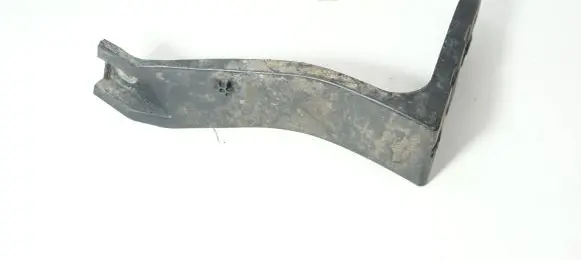 Audi A4 S4 B6 8E 8H Fender mounting bracket 8E0821137B