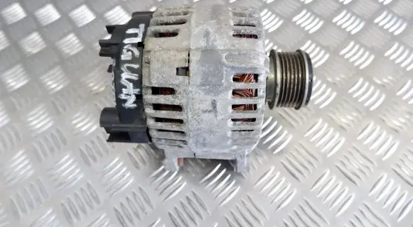 Volkswagen Tiguan Generator/alternator 06F903023C 140A